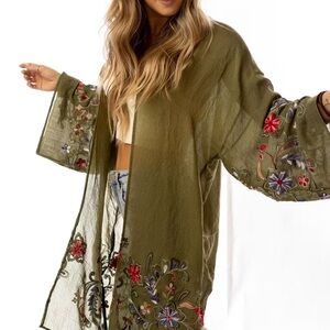 Three Bird Nest NWOT Fun In Florals Olive Embroidered Kimono Duster